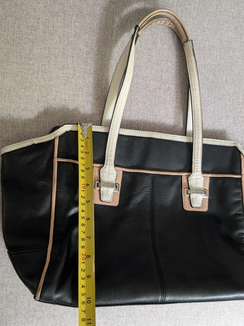 Authentic COACH Taylor Spectator Leather Carryall Tote F26132 Black/Ivory/Tan